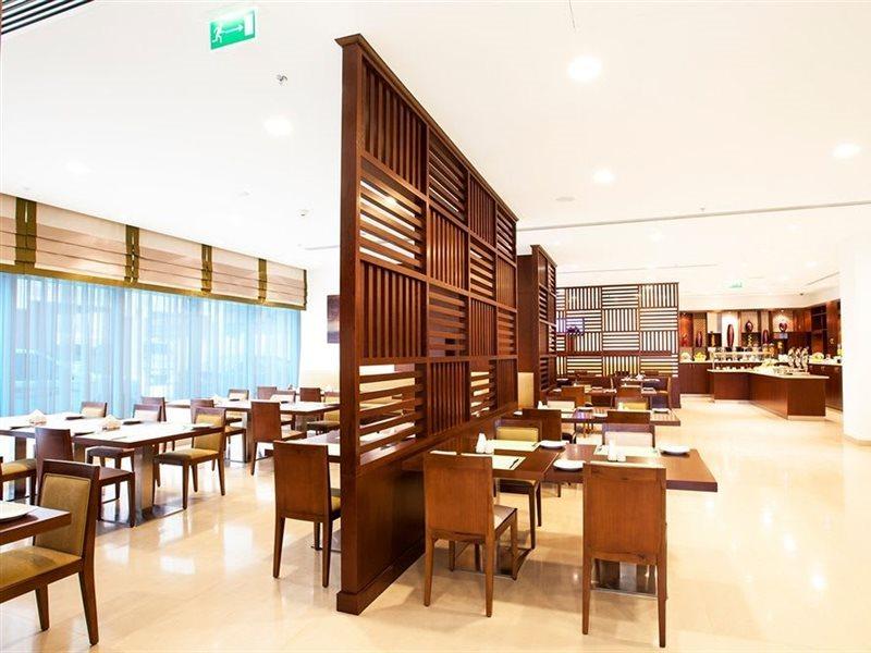 Holiday Bahrain Hotel Манама Екстериор снимка