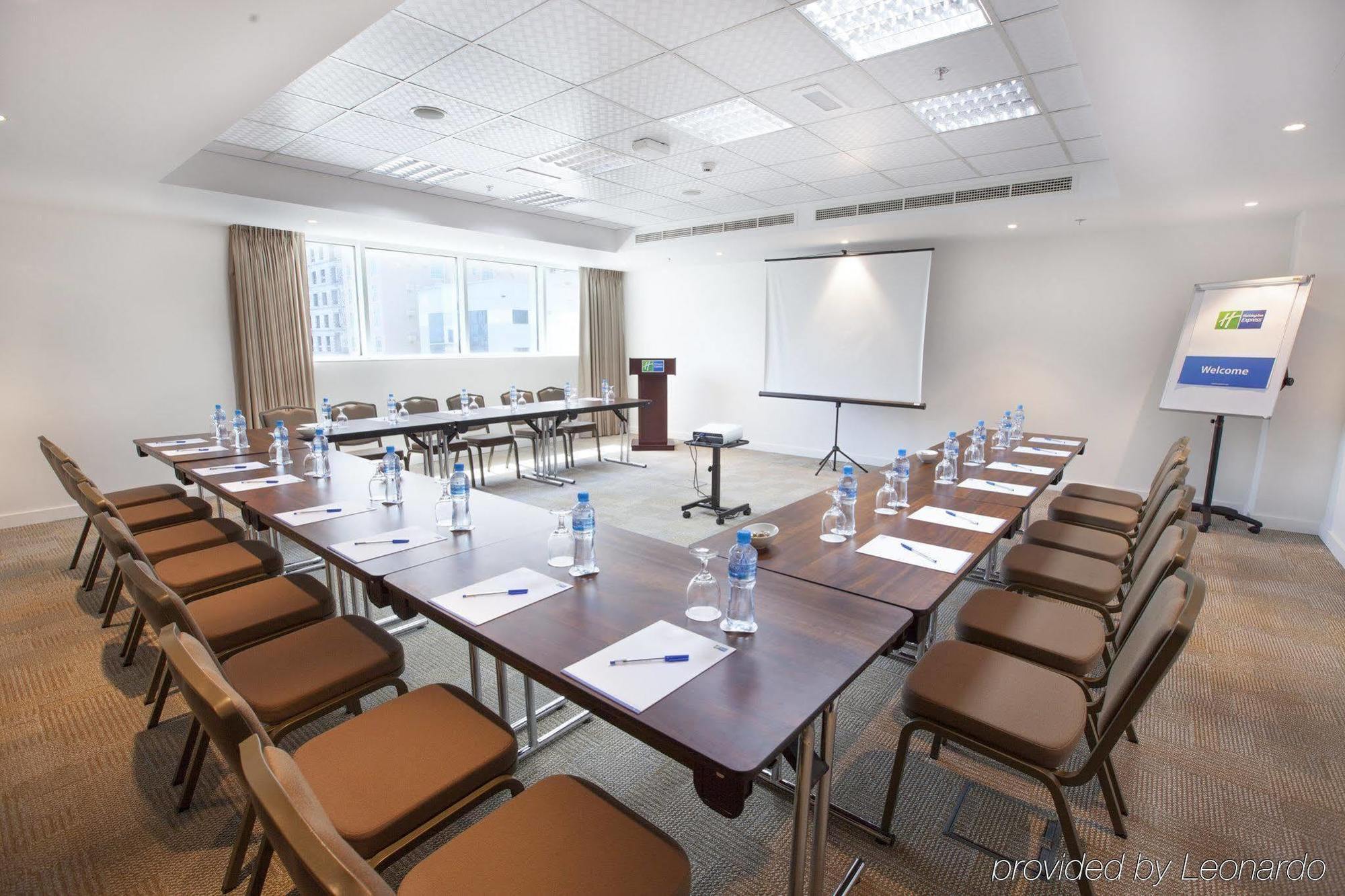Holiday Bahrain Hotel Манама Екстериор снимка