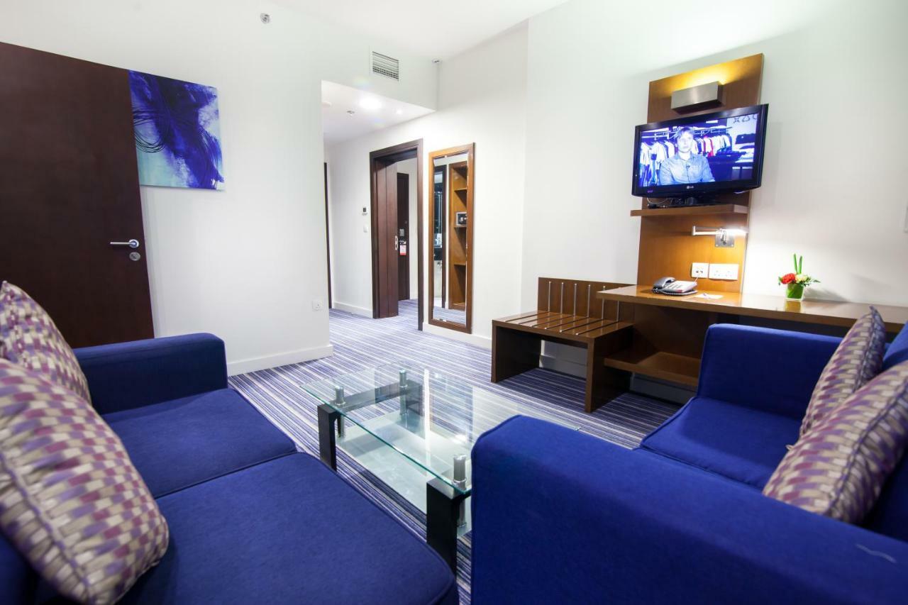 Holiday Bahrain Hotel Манама Екстериор снимка